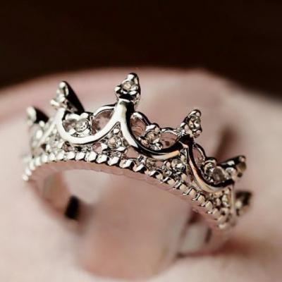 Cute Diamante Crown Shaped Ring