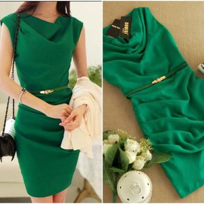 Luxury Design A Line Green Sleeveless Dress